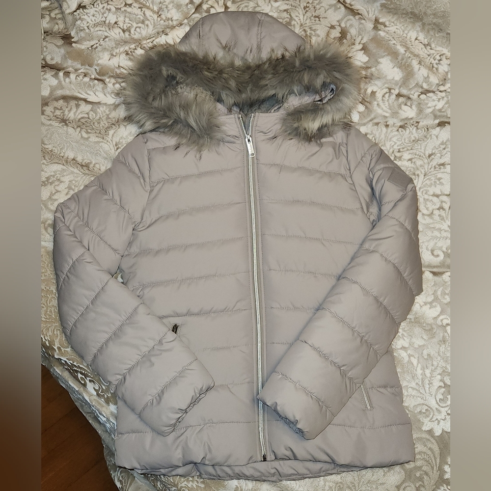 Hollister Puffer Jacket